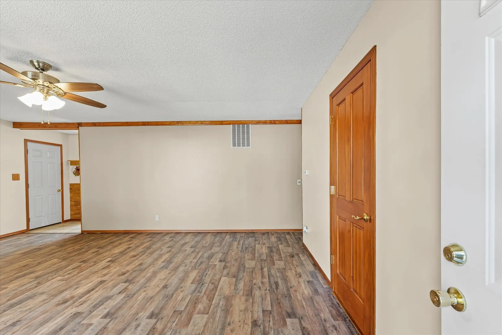 1412 Greenridge Drive IL