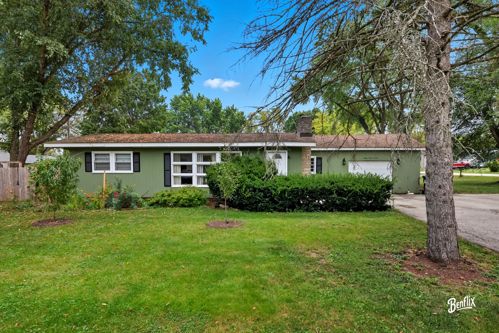 3105 Still Hill Drive IL