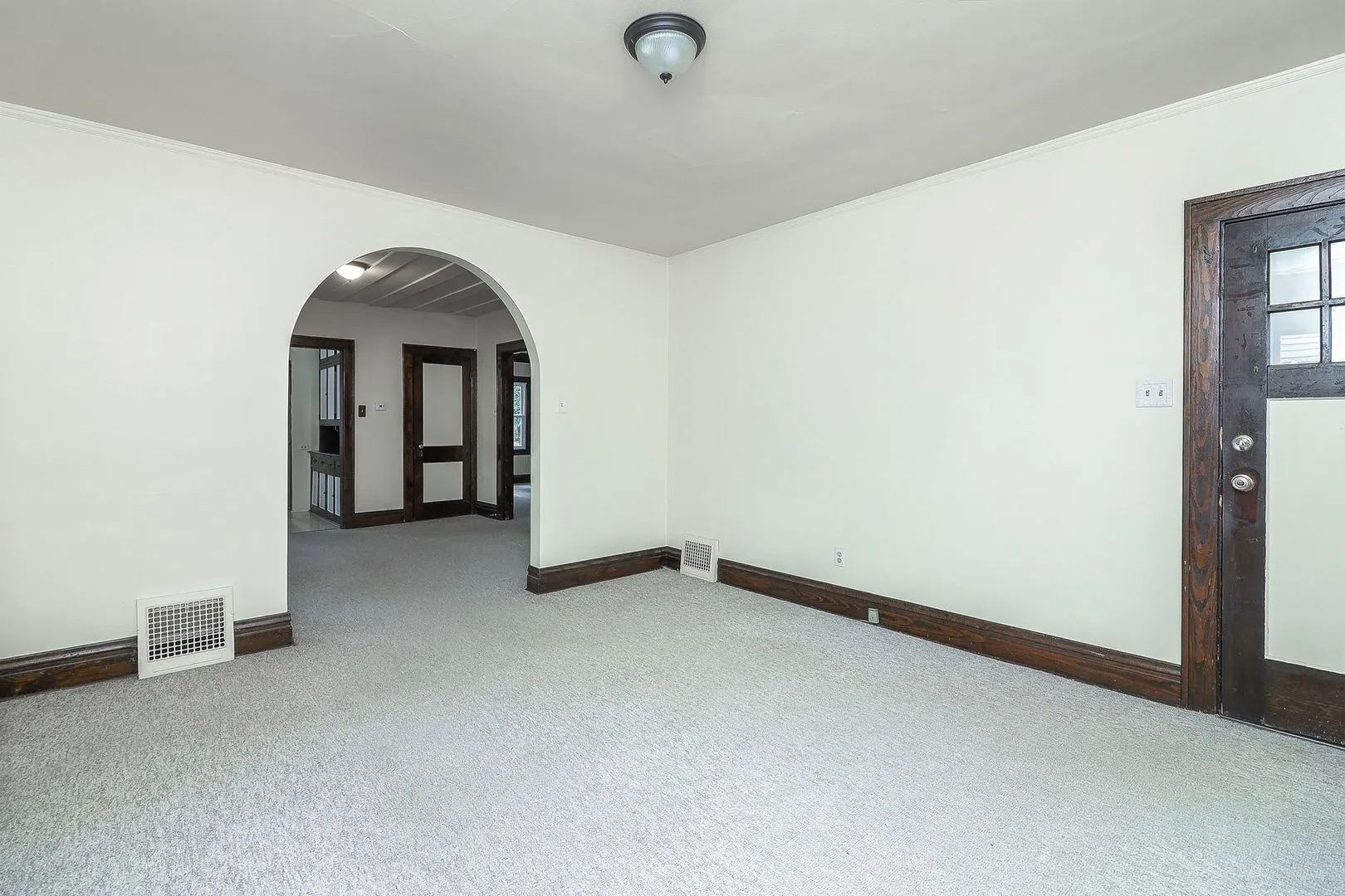 4952 Linscott Avenue IL