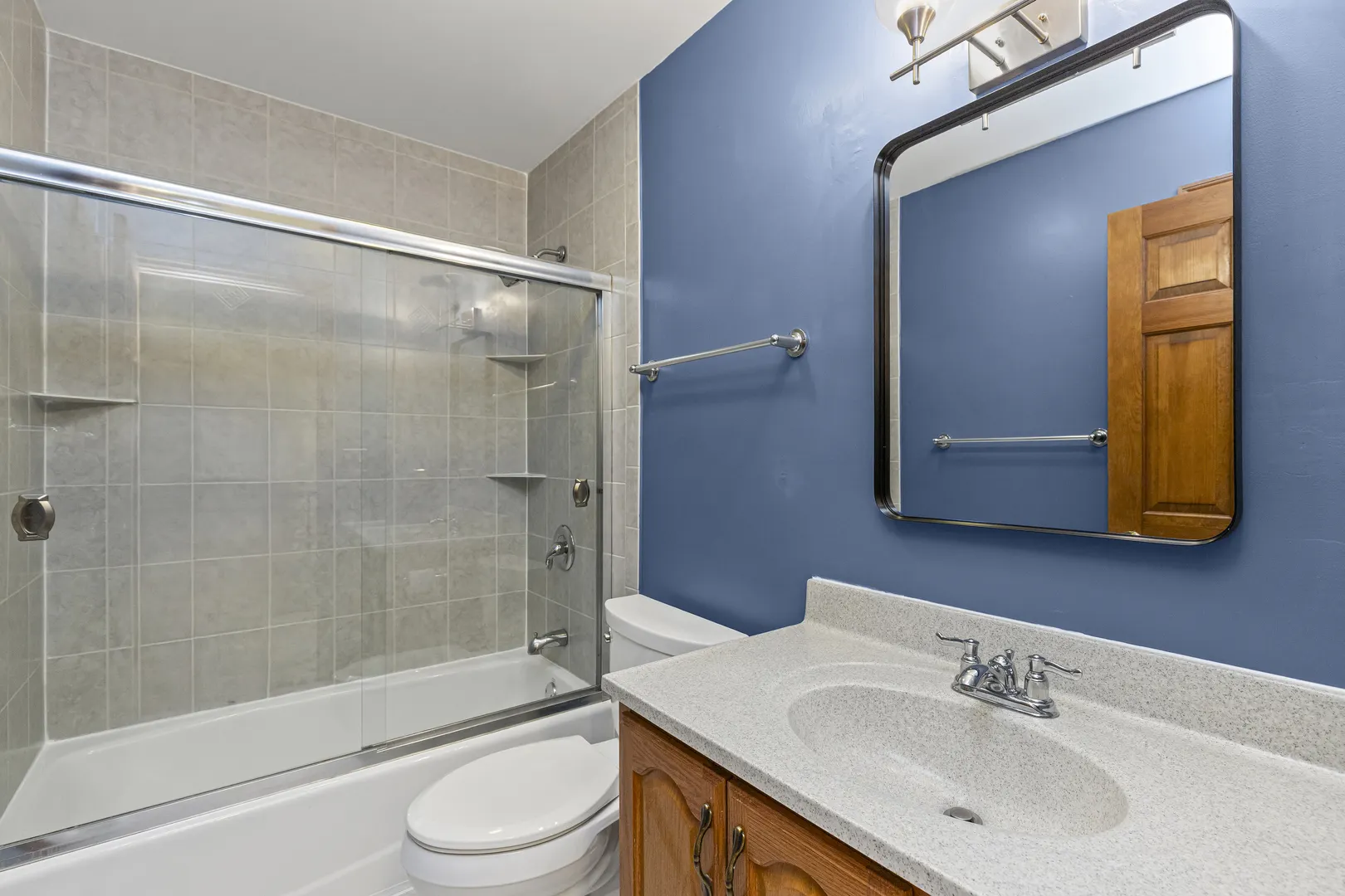303 Mainsail Drive IL