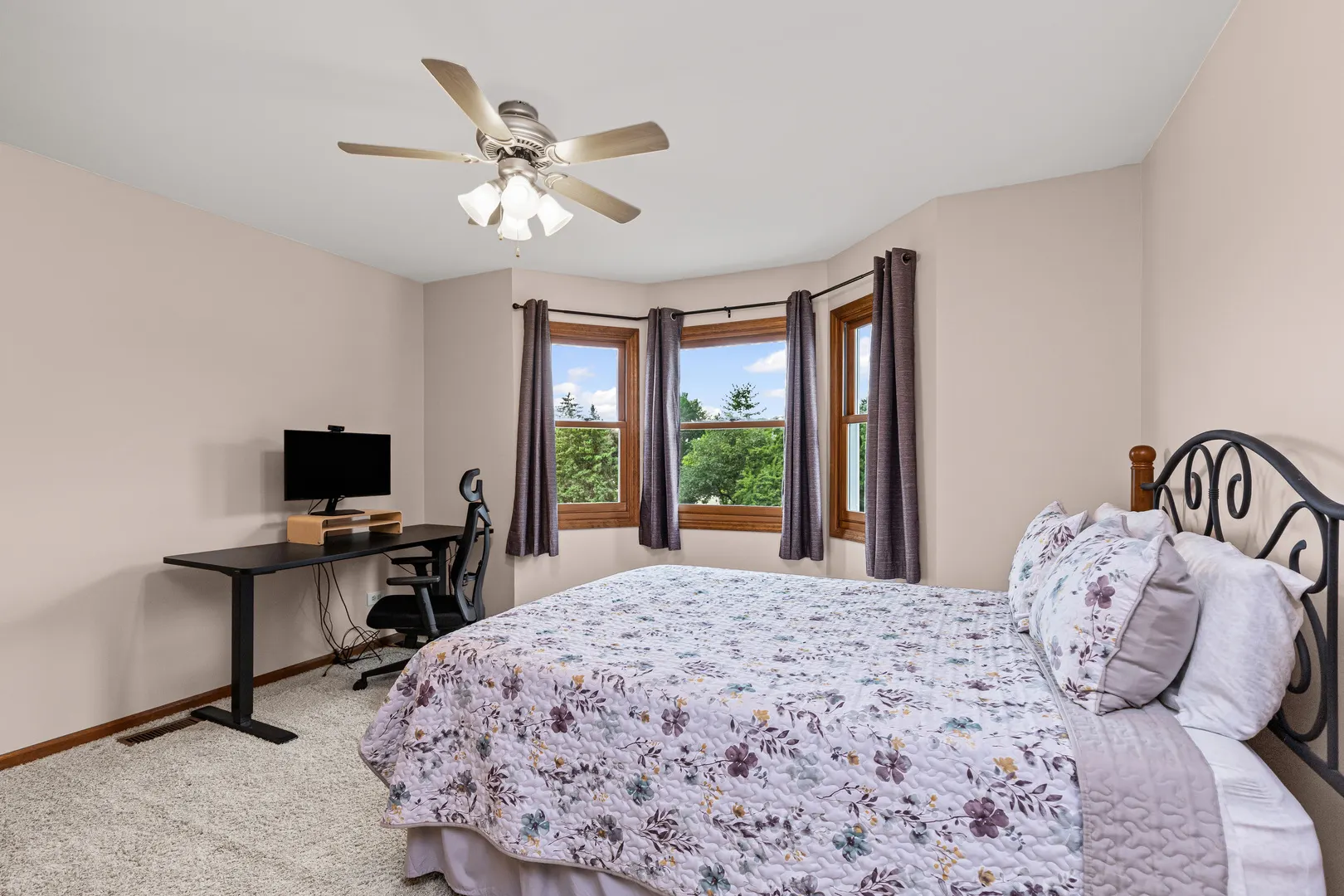 303 Mainsail Drive IL