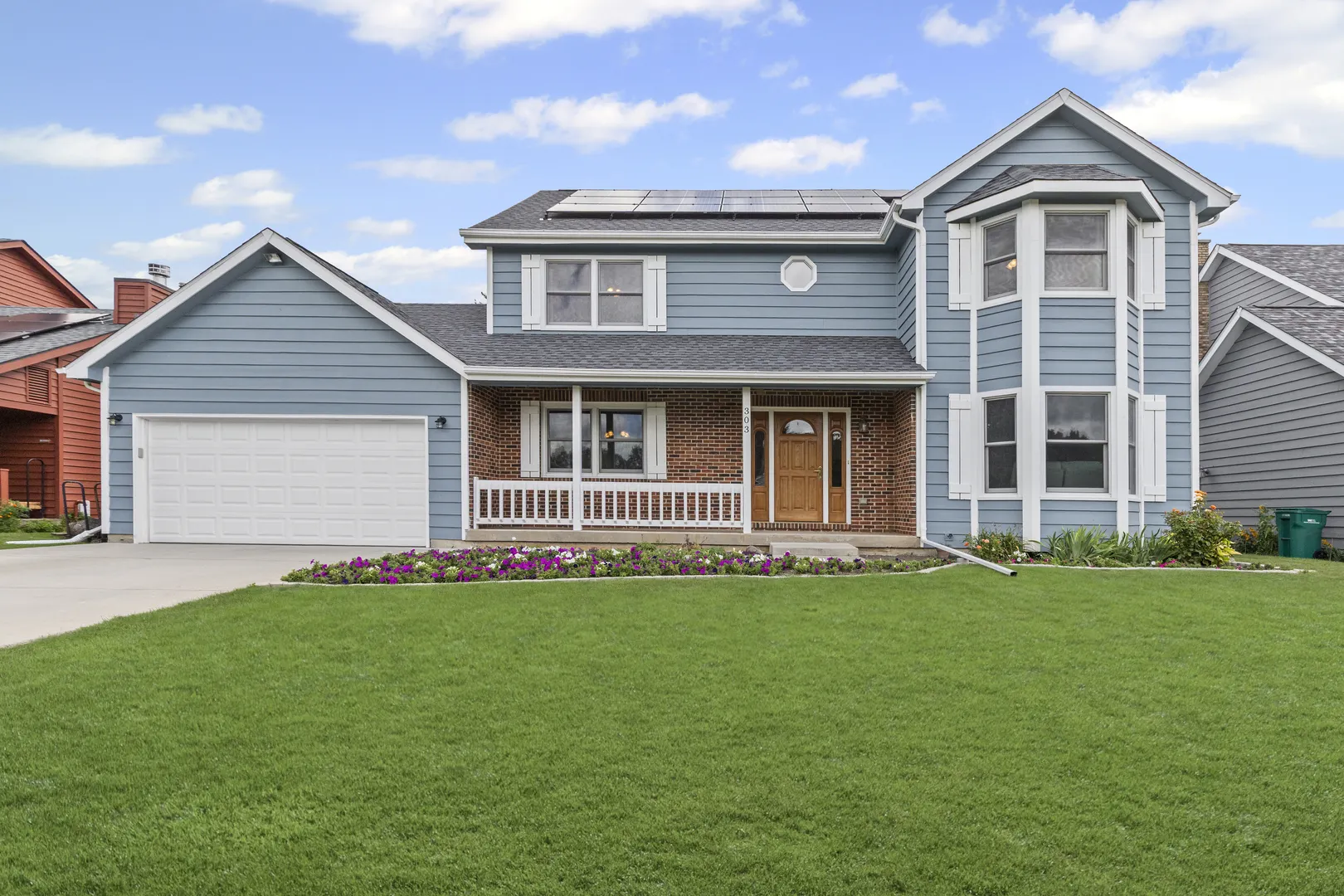 303 Mainsail Drive IL