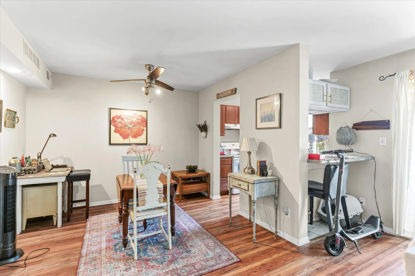 2111 MELROSE Drive 2111A IL