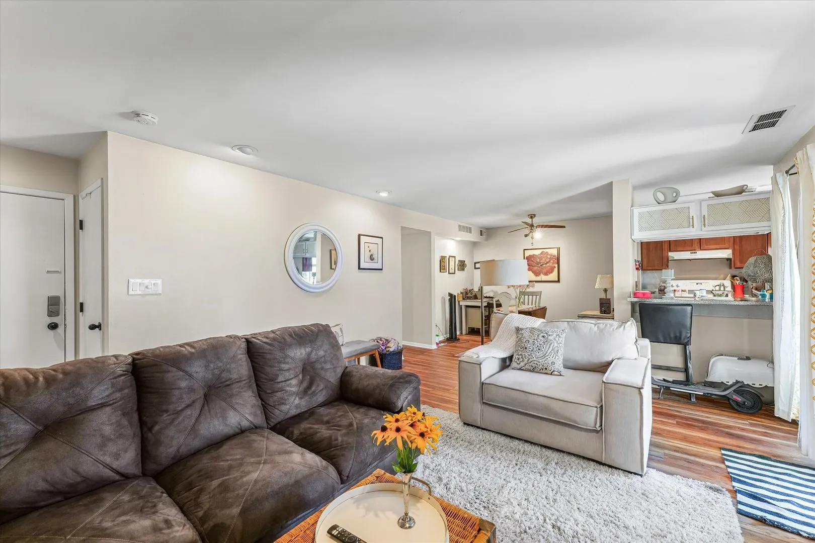 2111 MELROSE Drive 2111A IL