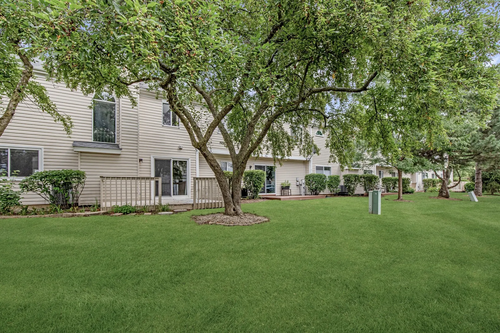 1848 Princeton Court IL
