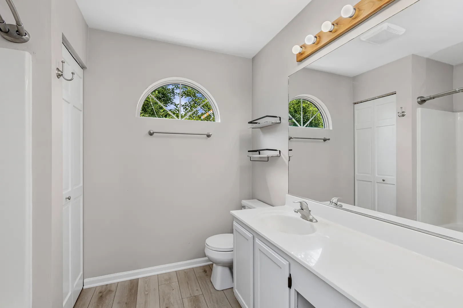 1848 Princeton Court IL