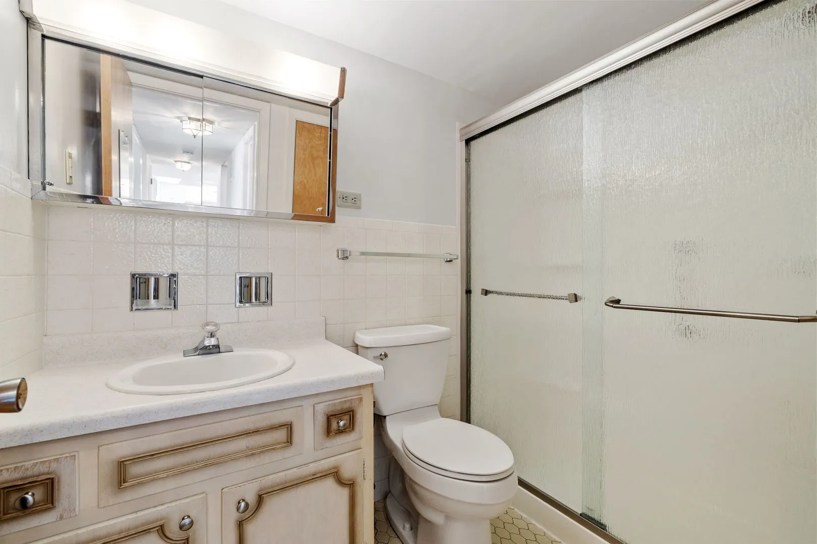 5540 Walnut Avenue 15B IL