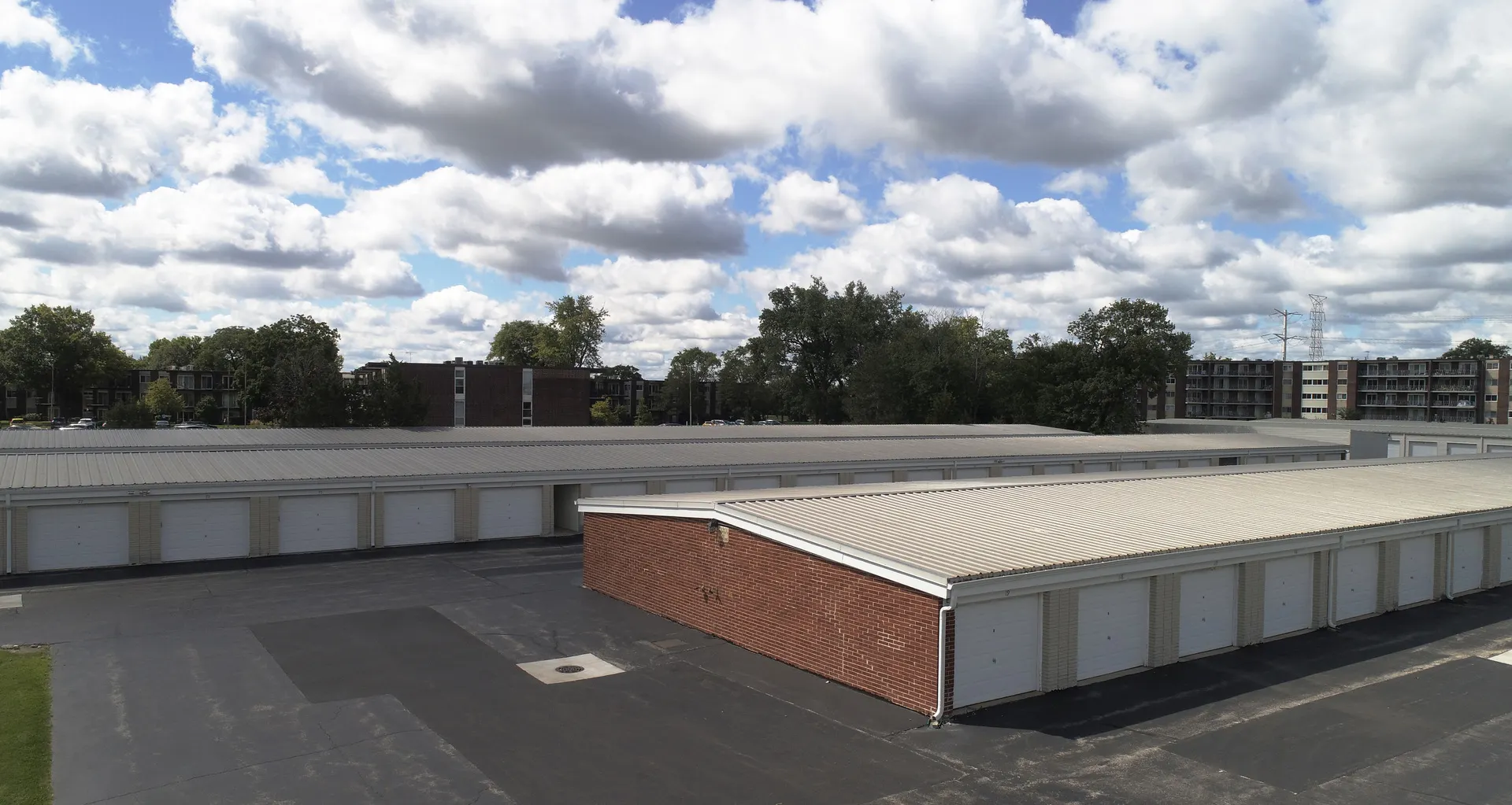 5540 Walnut Avenue 15B IL
