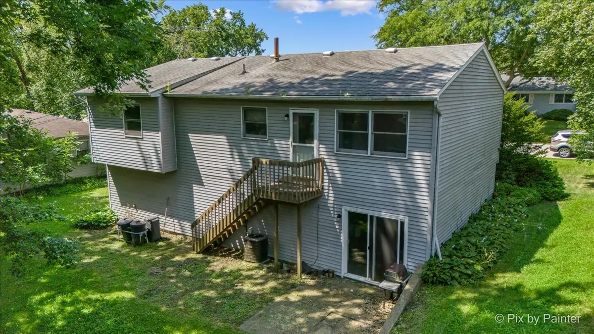 1208 Hilltop Boulevard IL