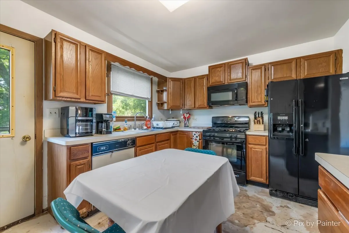 1208 Hilltop Boulevard IL