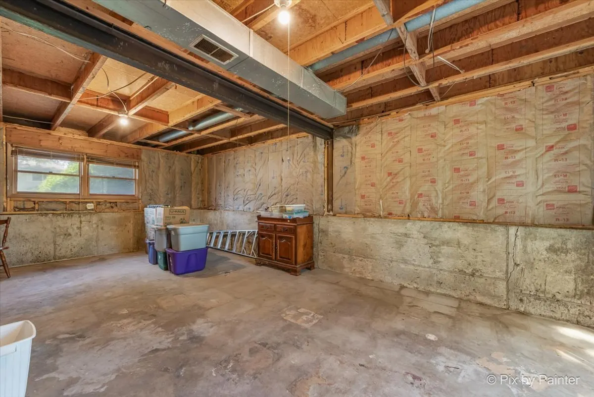 1208 Hilltop Boulevard IL