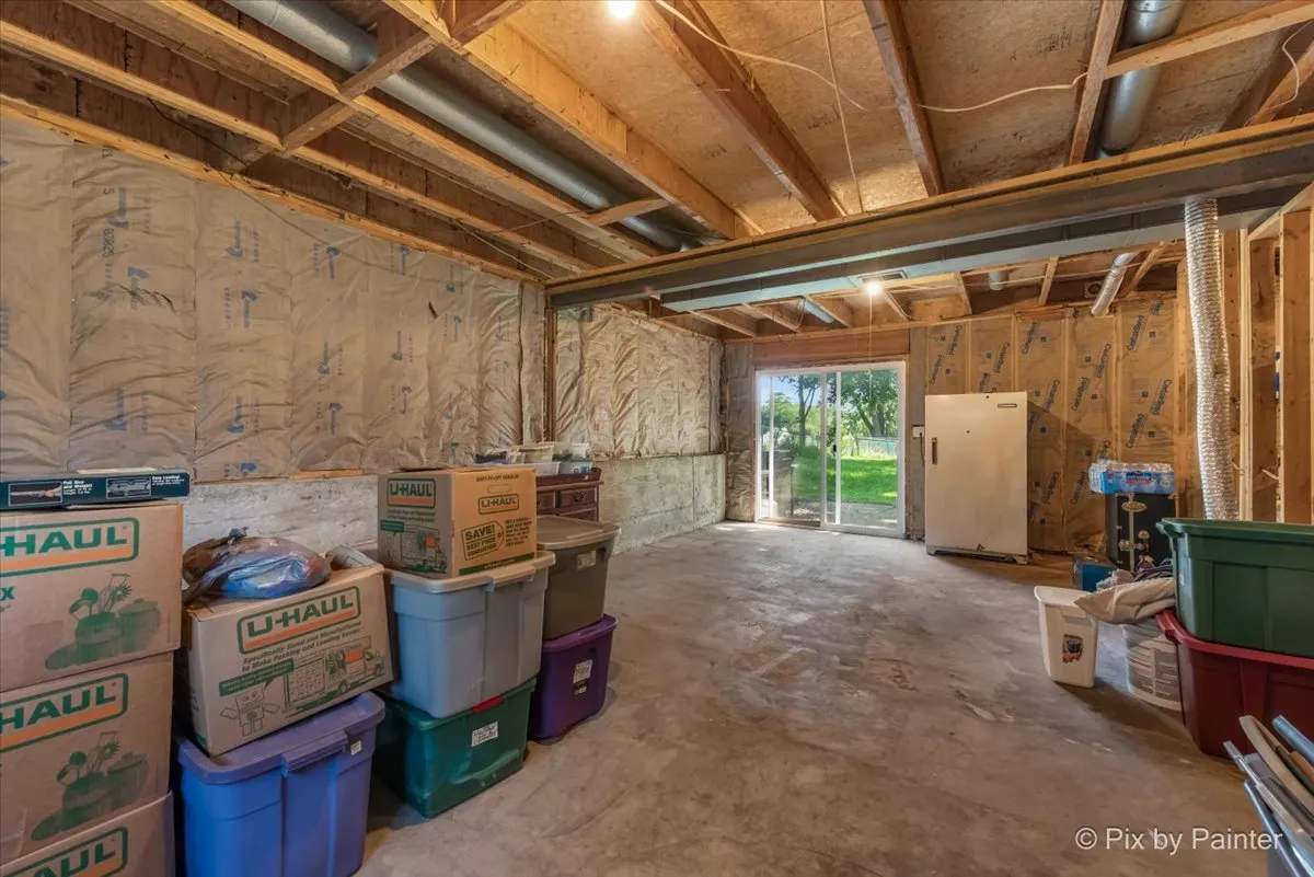 1208 Hilltop Boulevard IL