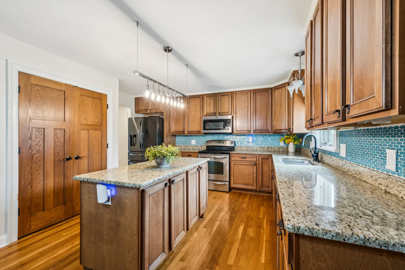 914 Tivoli Drive IL