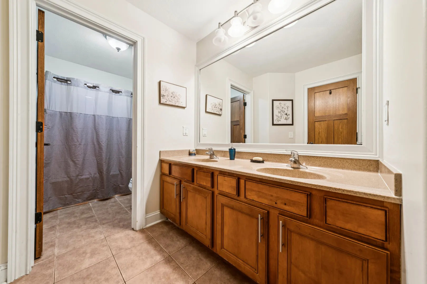 914 Tivoli Drive IL