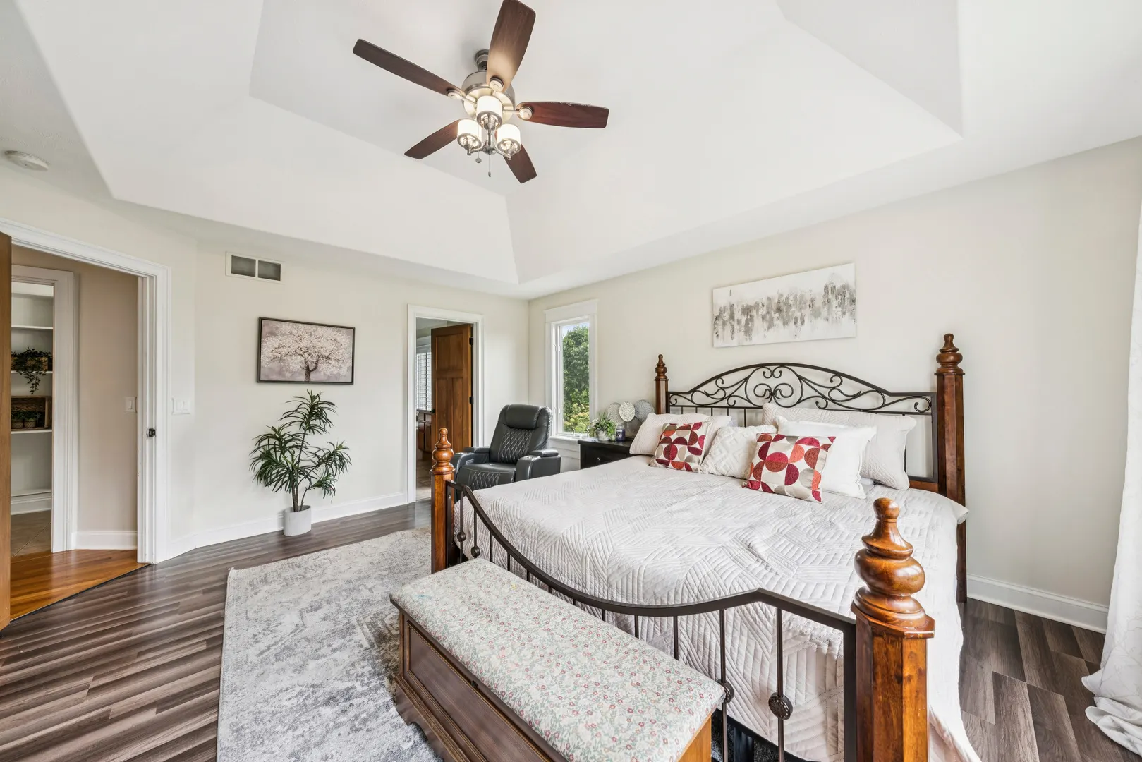 914 Tivoli Drive IL