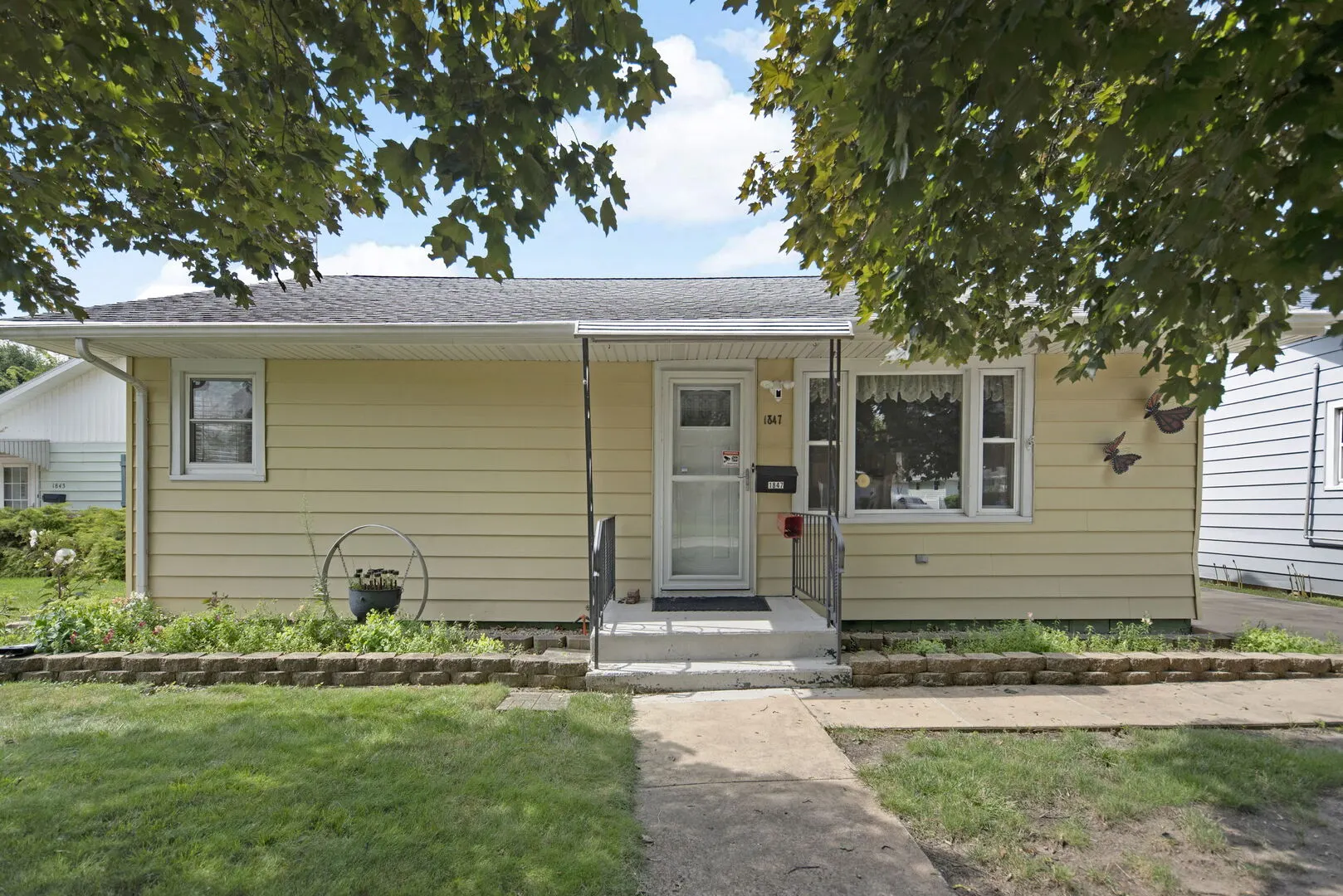 1847 Sunnyside Avenue IL