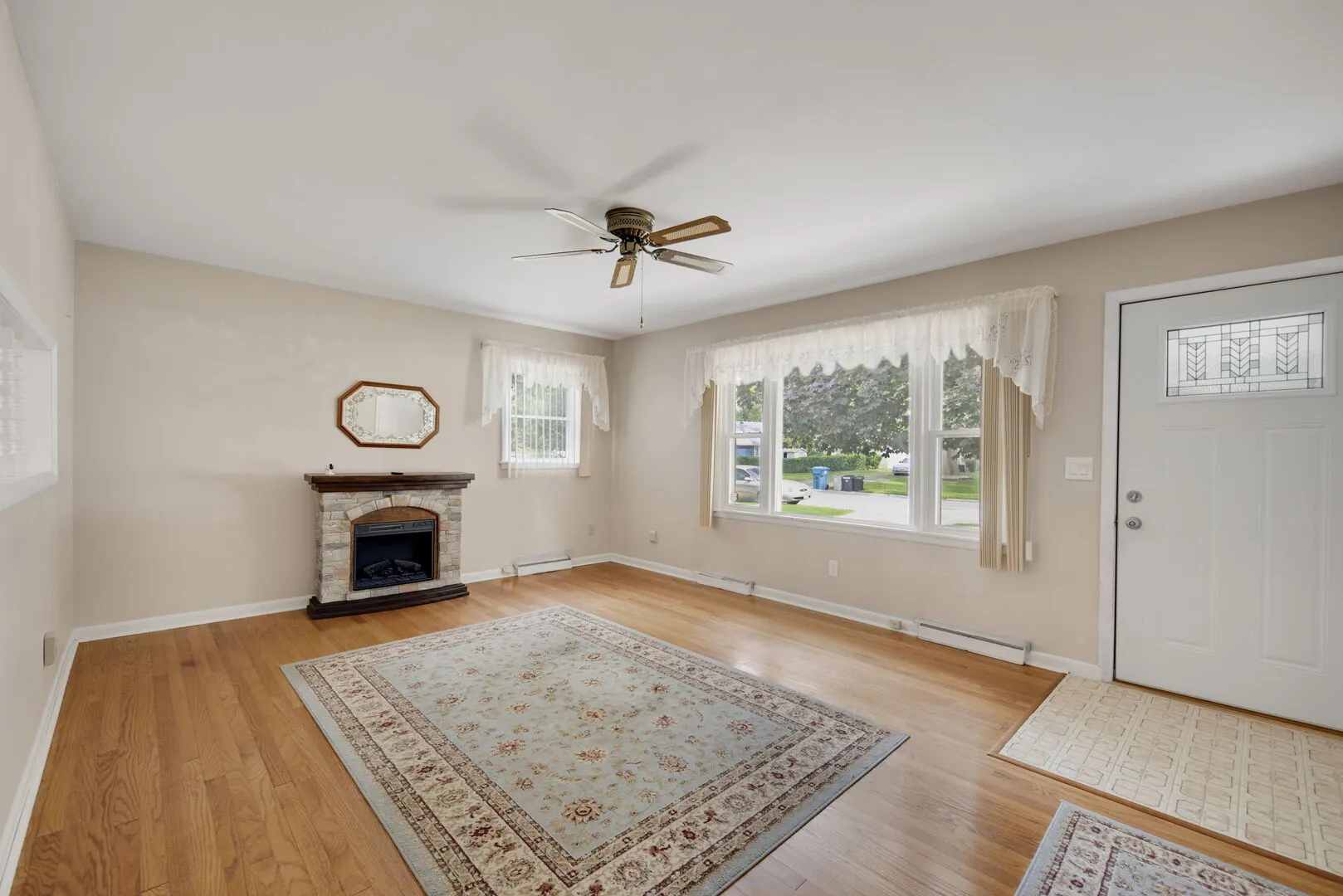 1847 Sunnyside Avenue IL