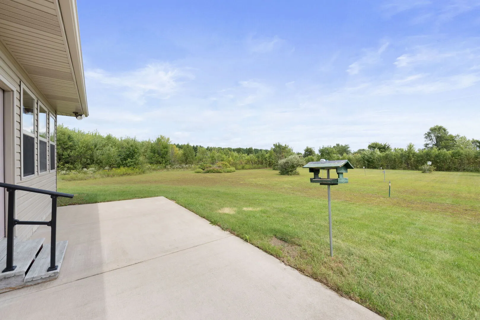 2745 S Hieland Road IL