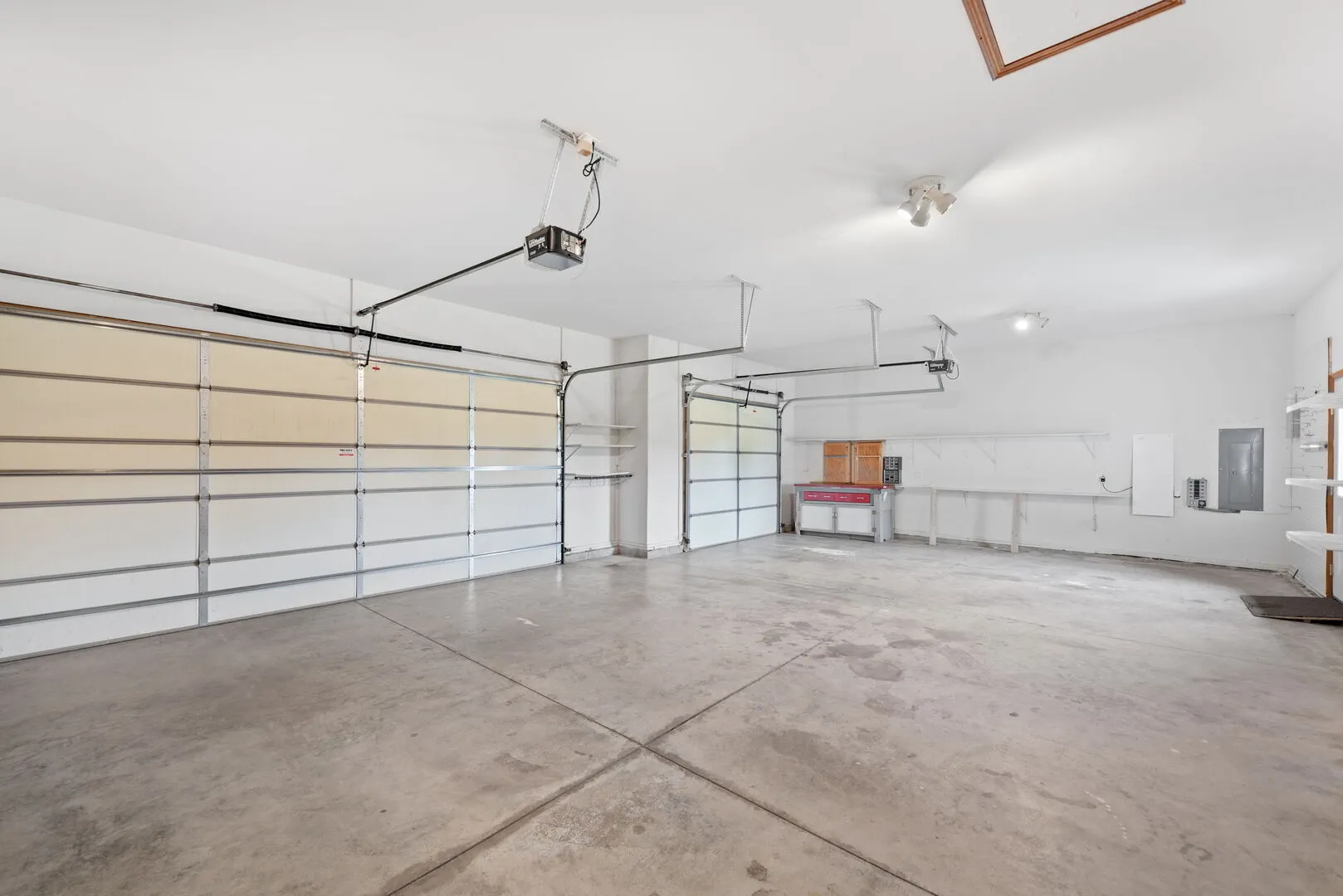 2745 S Hieland Road IL