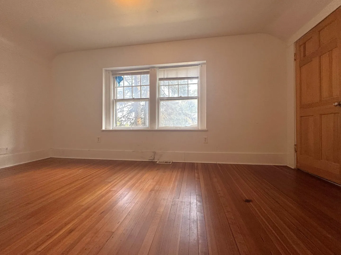 202 W Beardsley Avenue IL