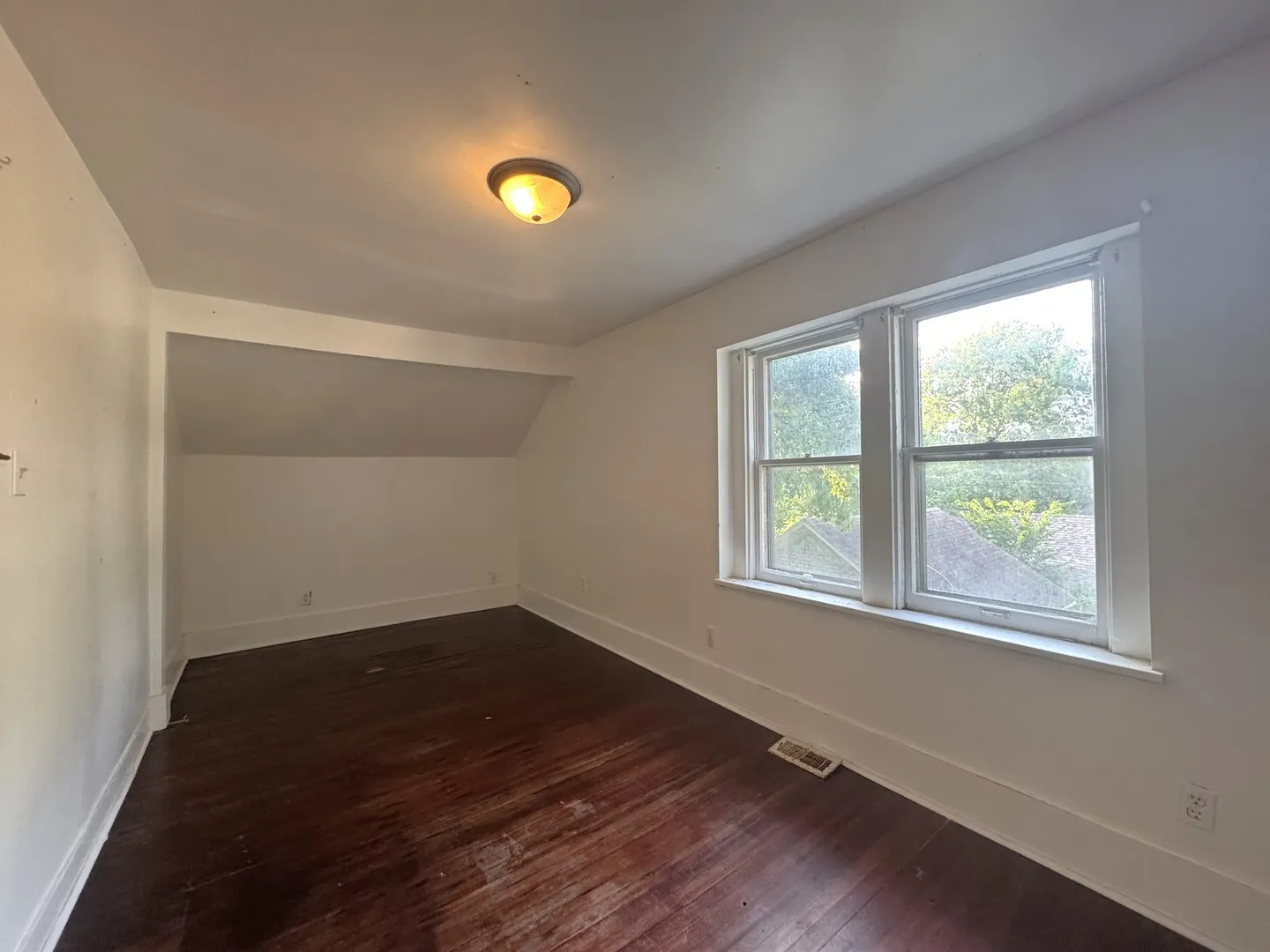 202 W Beardsley Avenue IL