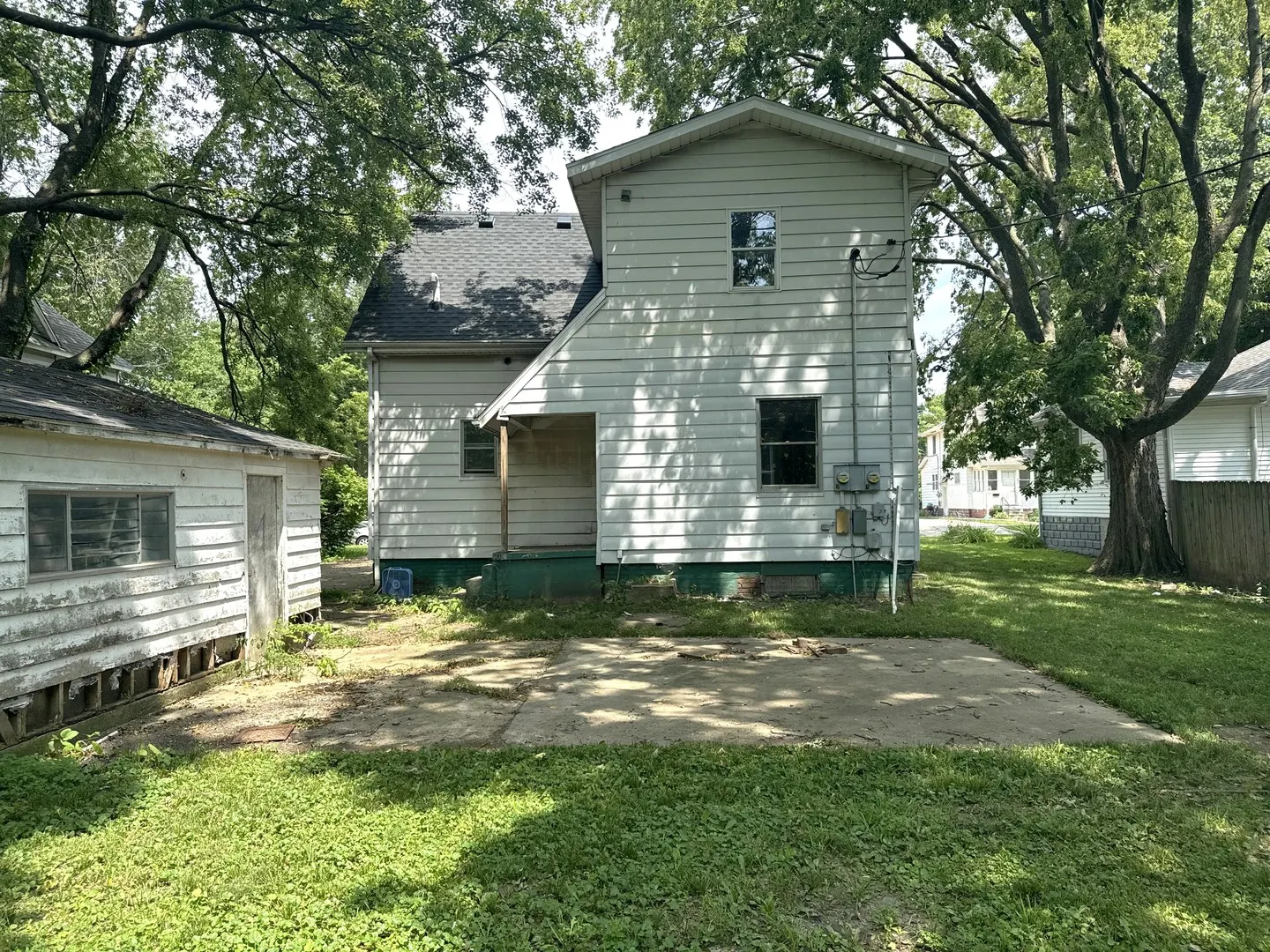 205 W Beardsley Avenue IL