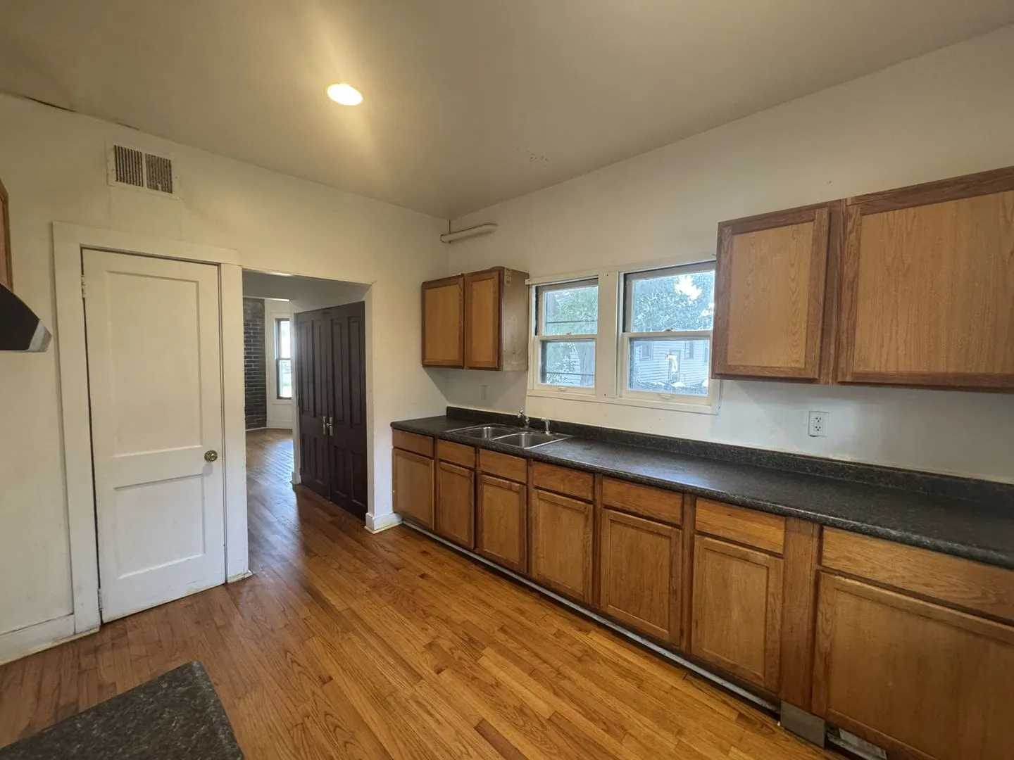 205 W Beardsley Avenue IL