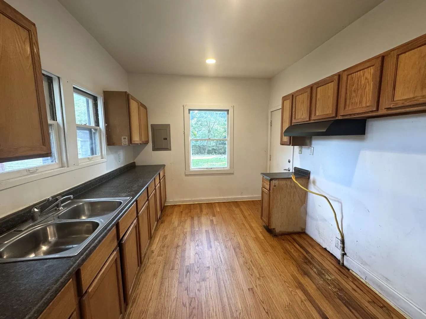 205 W Beardsley Avenue IL