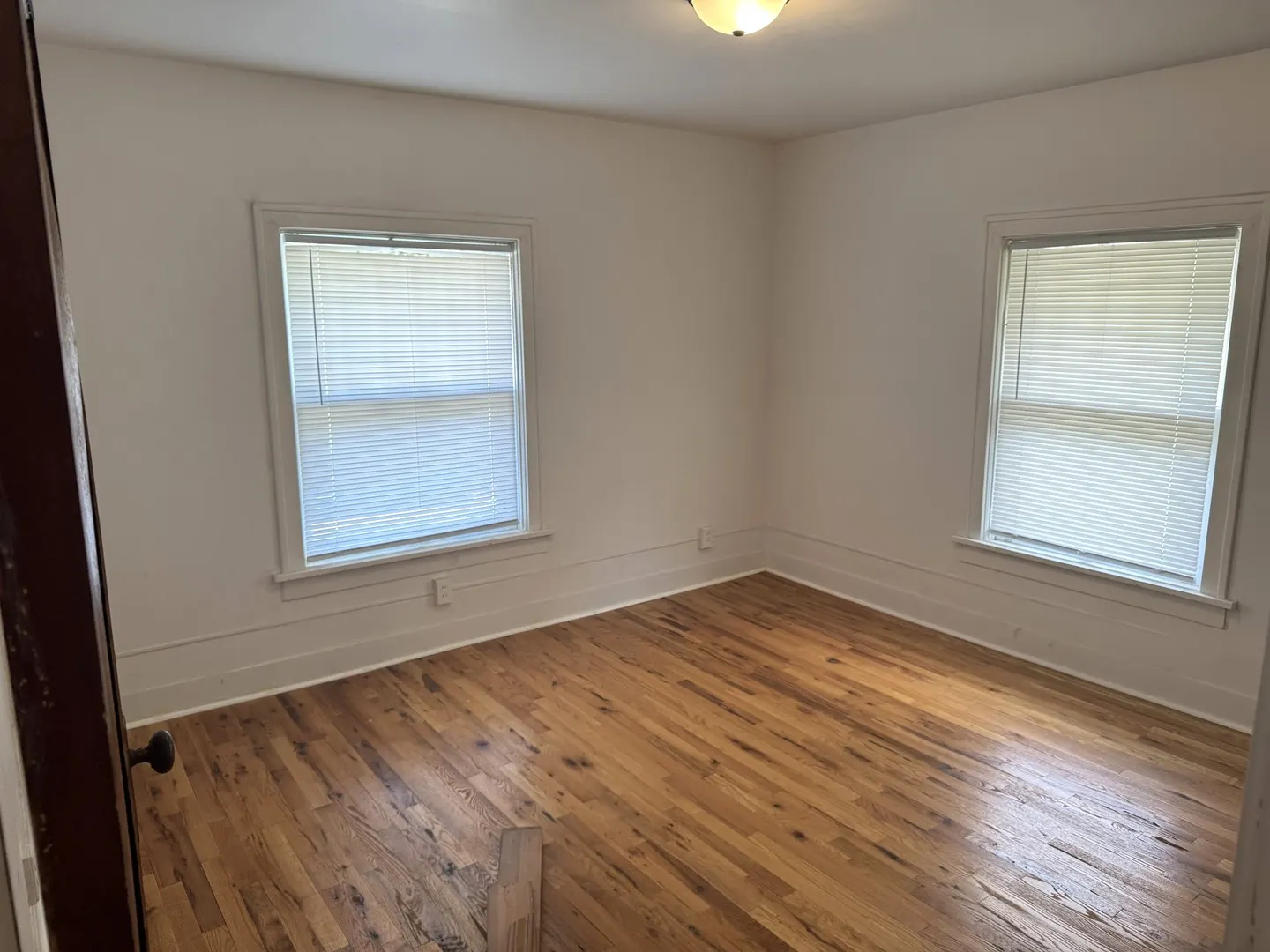 211 W Beardsley Avenue IL