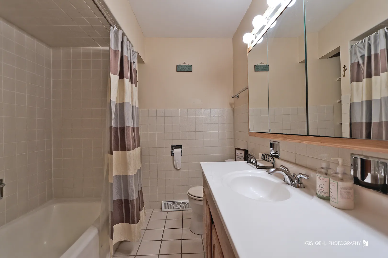 532 Circle Drive IL