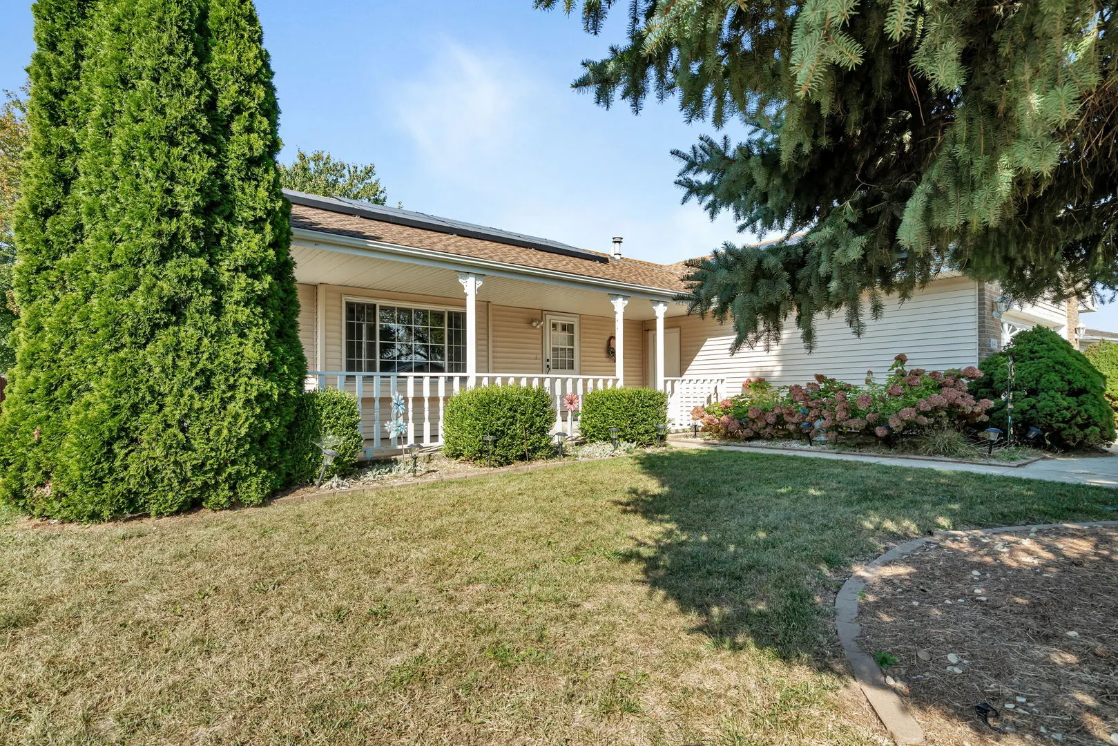 641 N Jackson Avenue IL