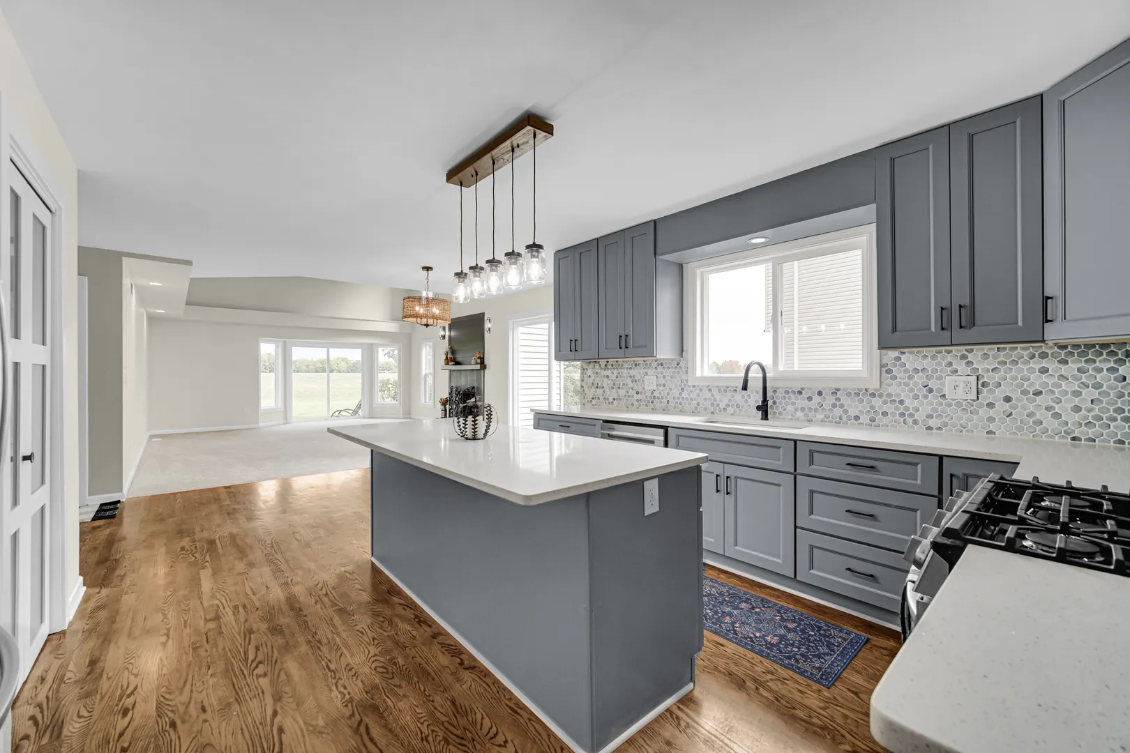 204 Butte View Drive IL