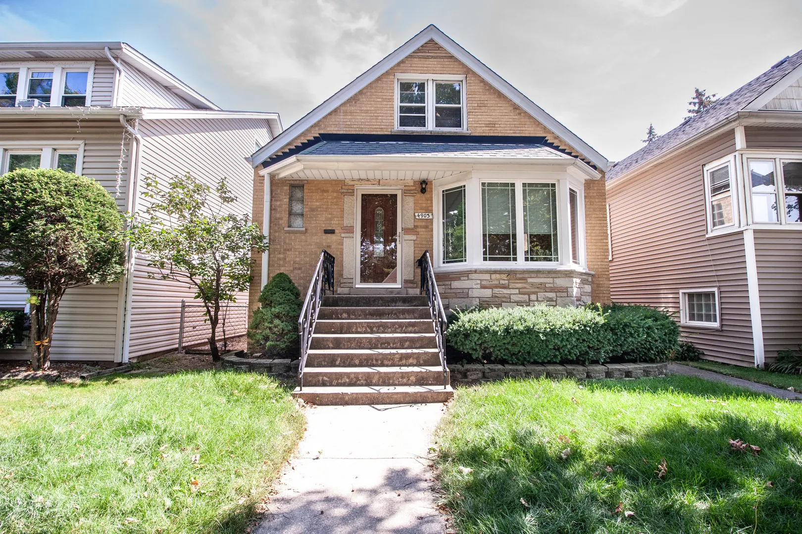 4903 N Moody Avenue IL