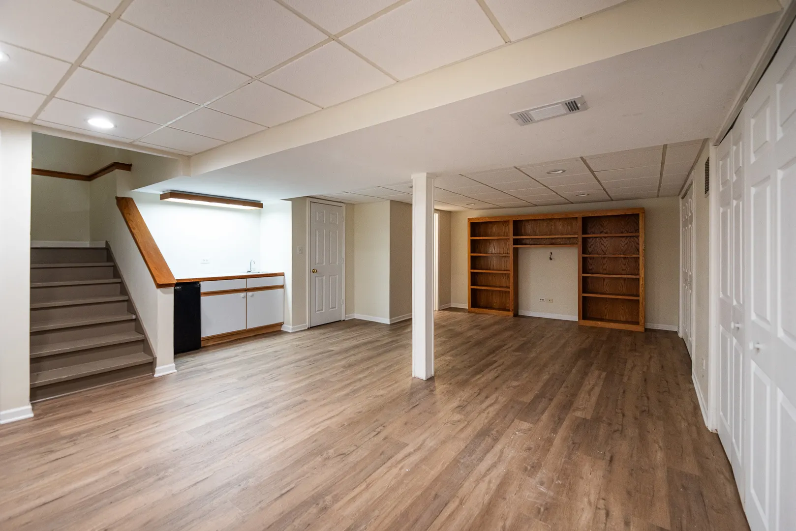 1325 Fairfax Lane IL