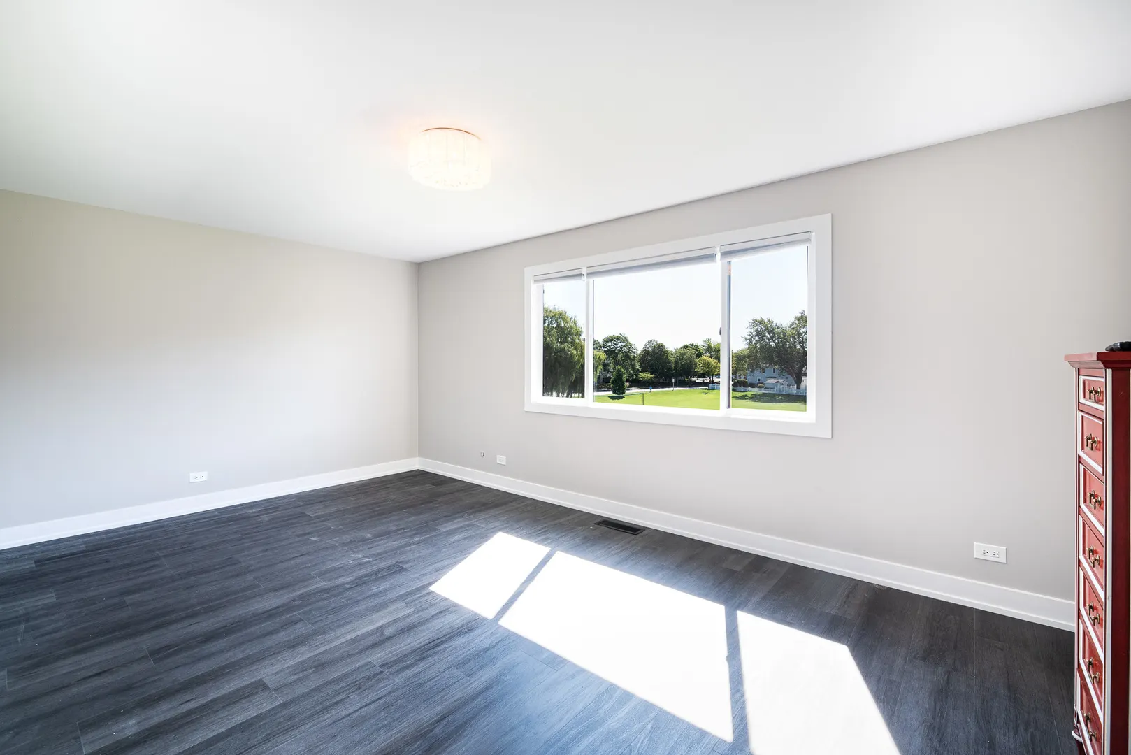 1325 Fairfax Lane IL