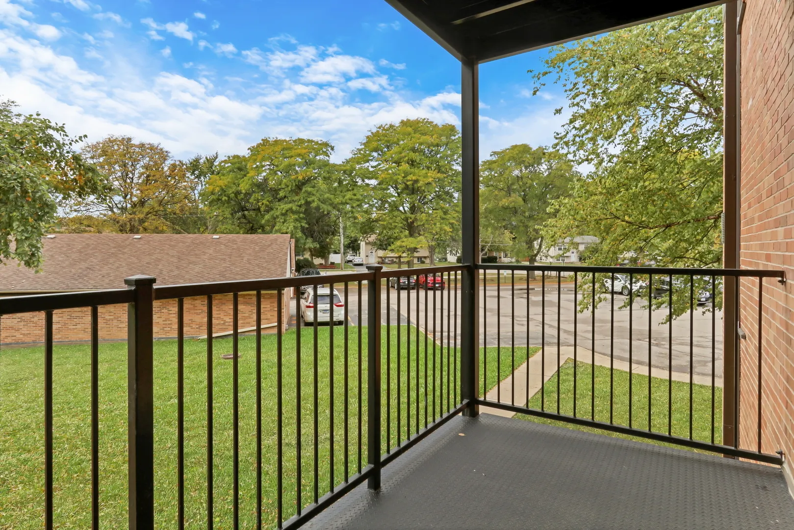 1107 S Old Wilke Road 201 IL