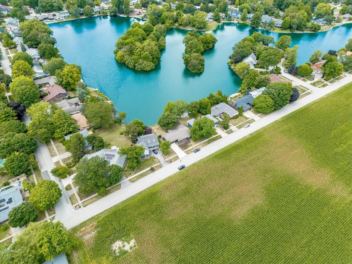 1921 Moraine Drive IL