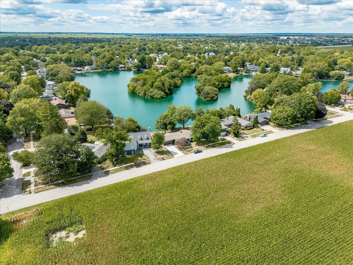 1921 Moraine Drive IL