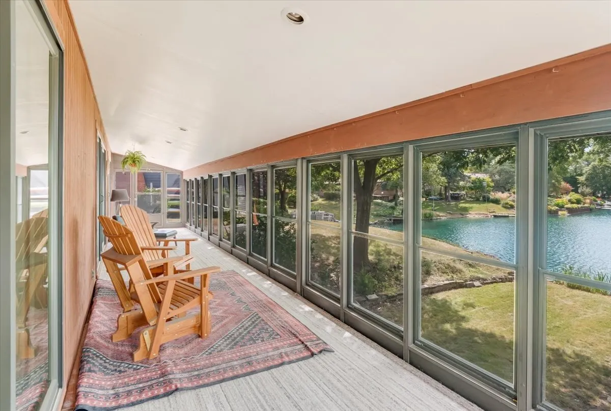 1921 Moraine Drive IL