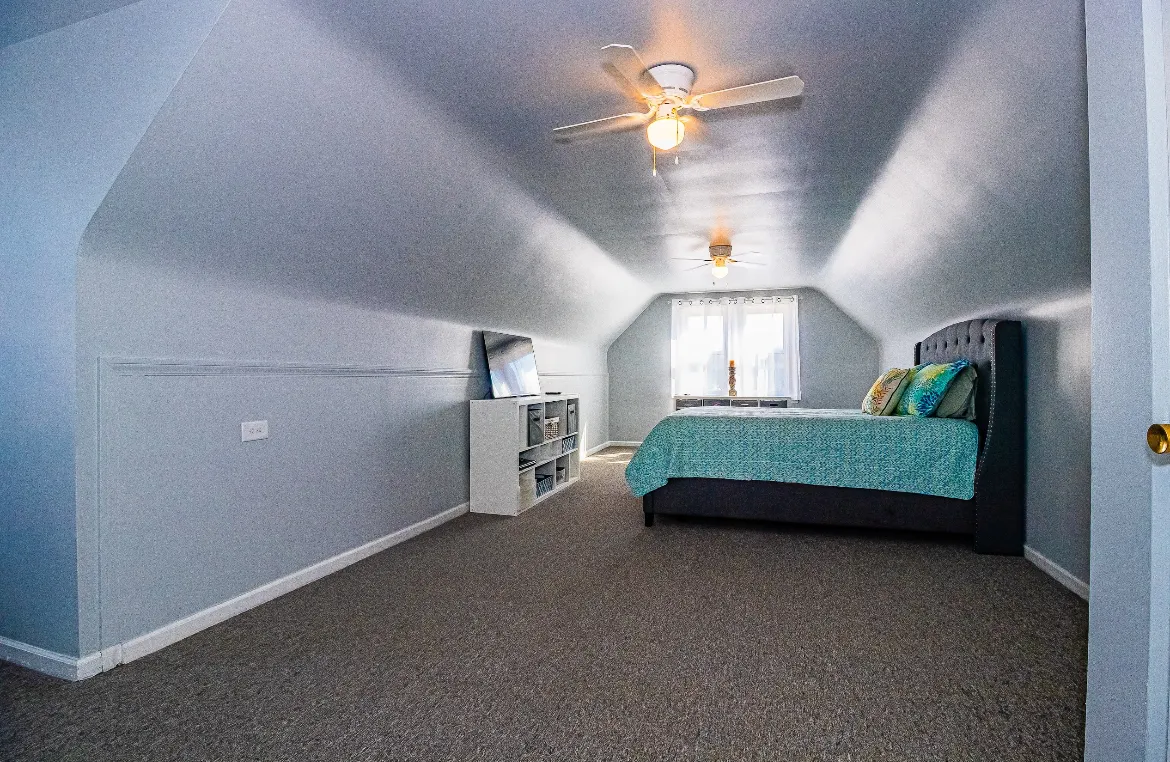 10714 S Eberhart Avenue IL