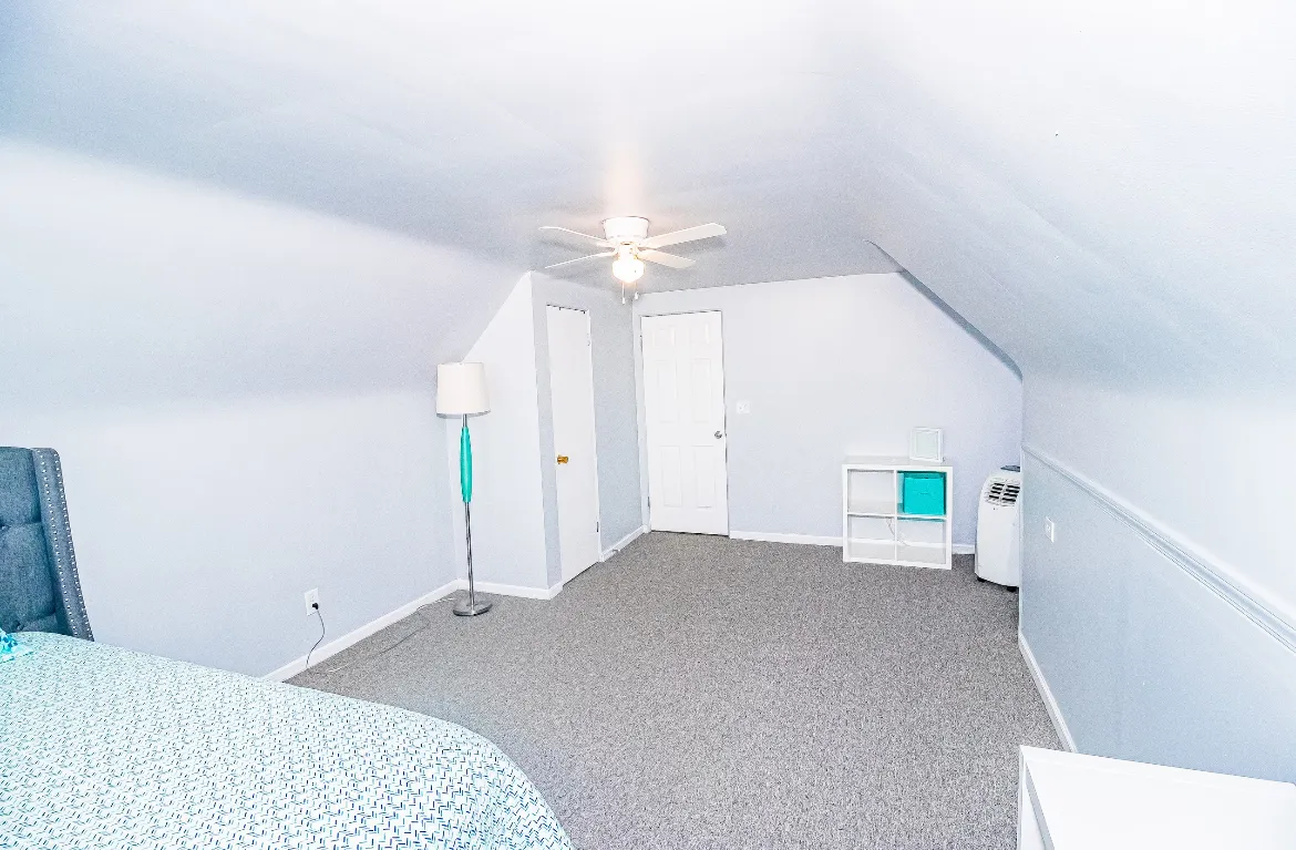 10714 S Eberhart Avenue IL