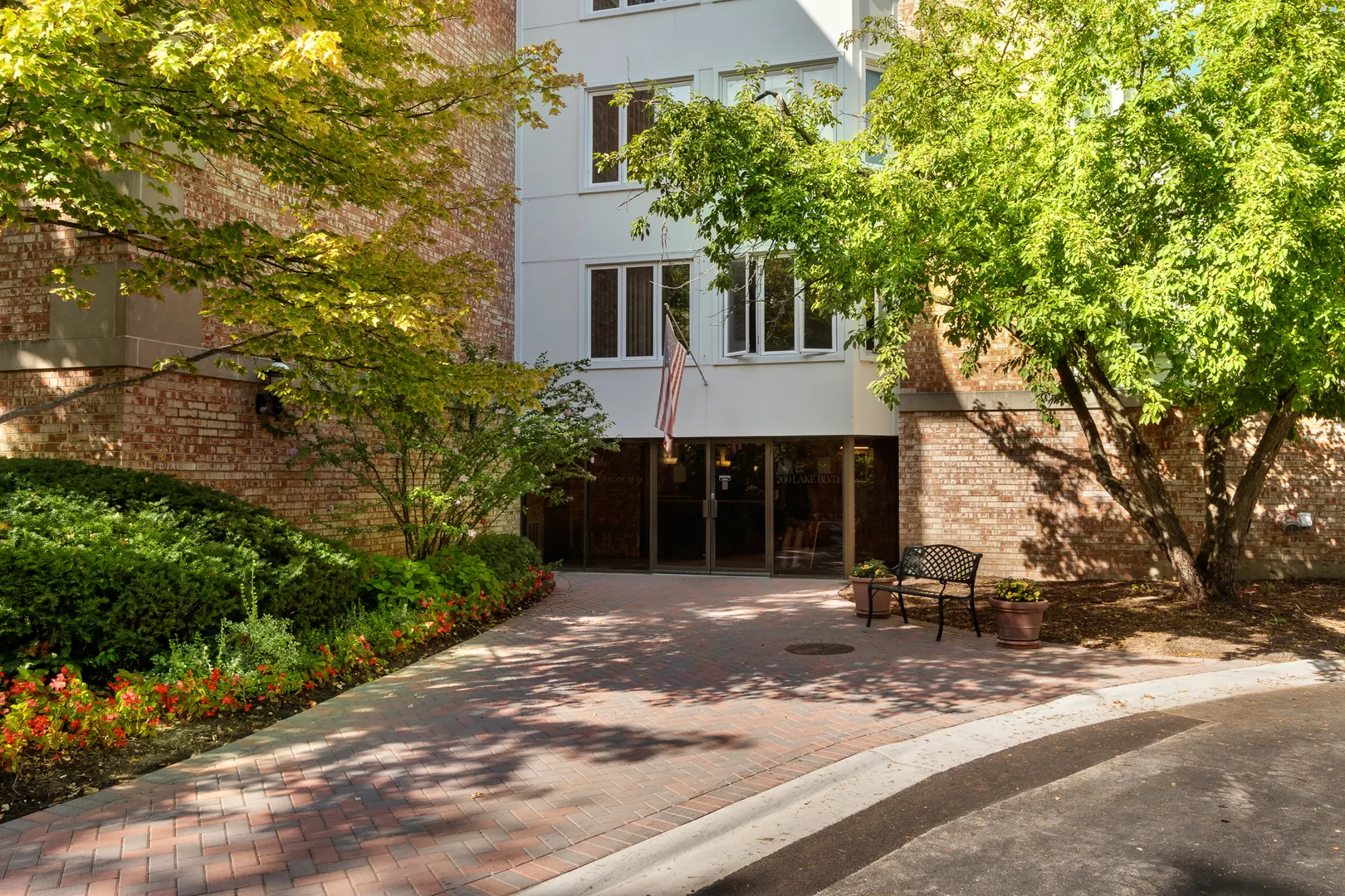 200 Lake Boulevard 455 IL