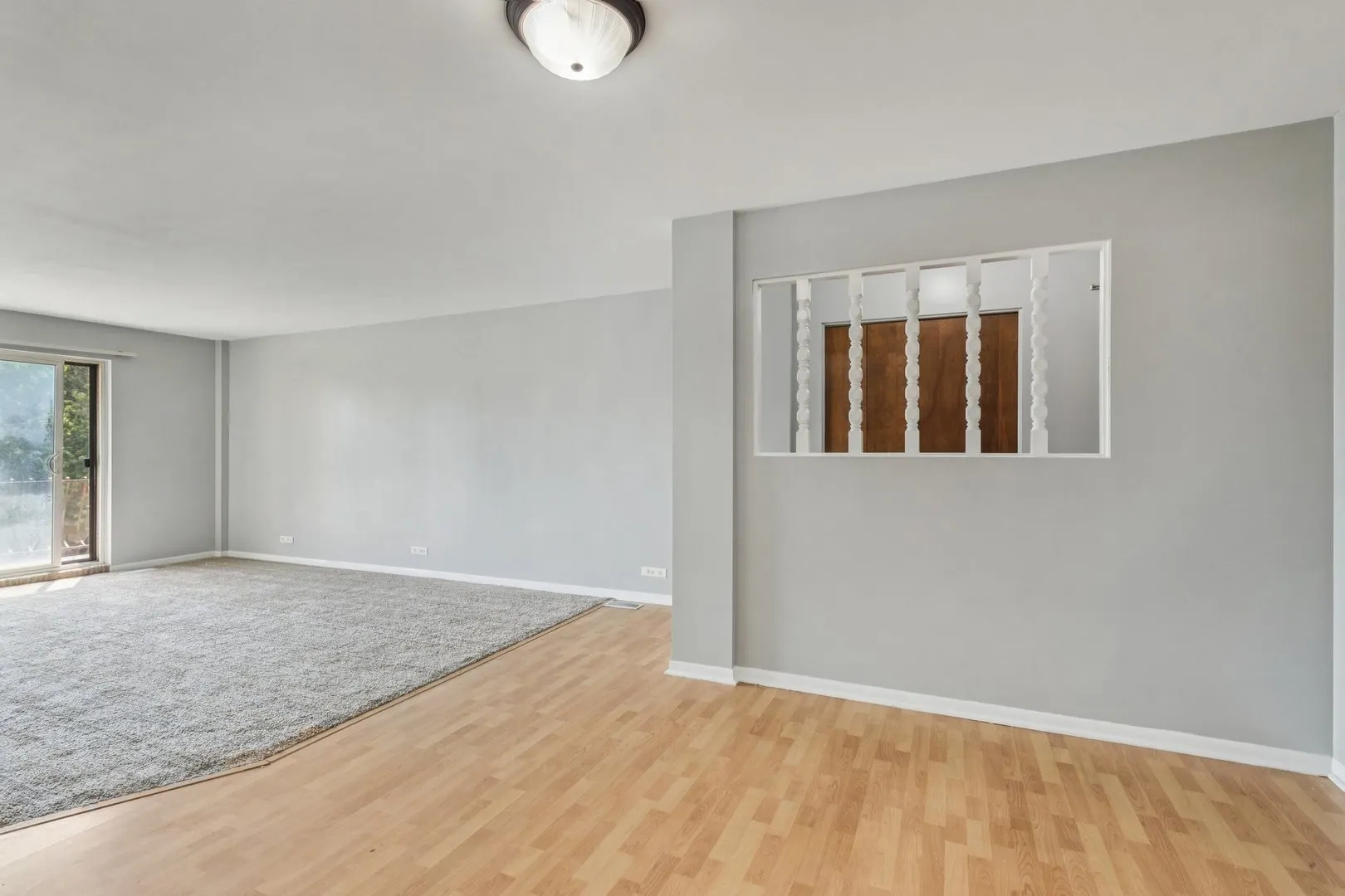900 W Sunset Drive 410 IL