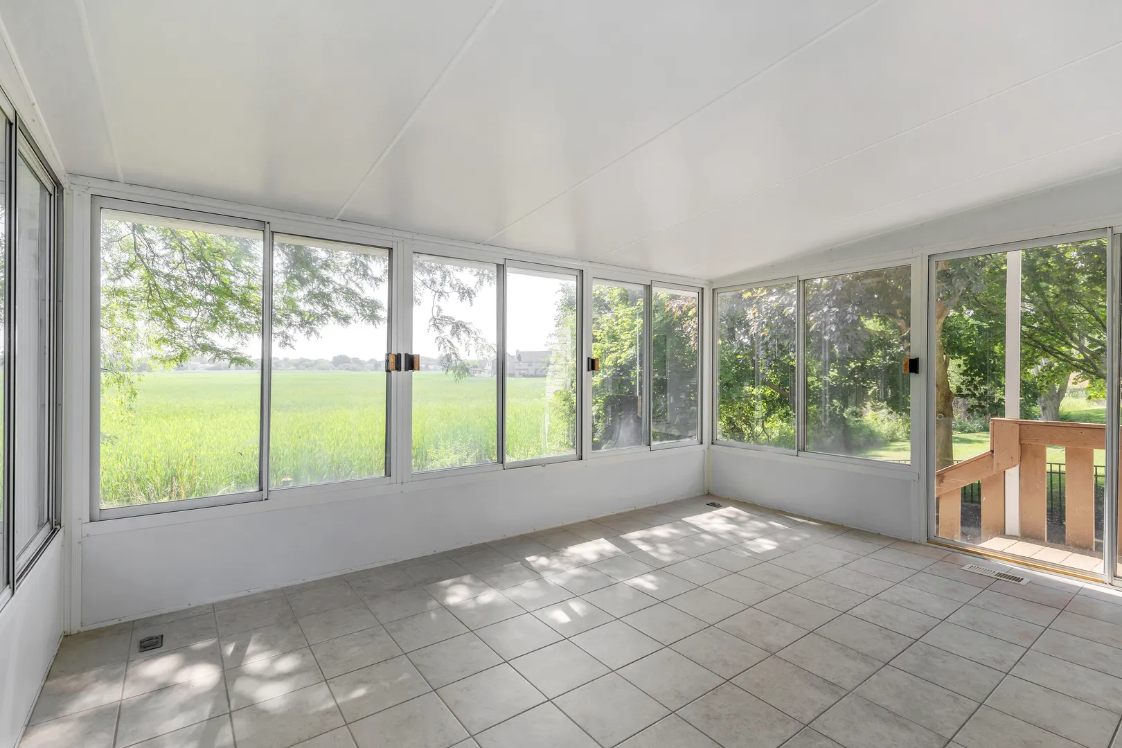 775 HARMON Boulevard IL