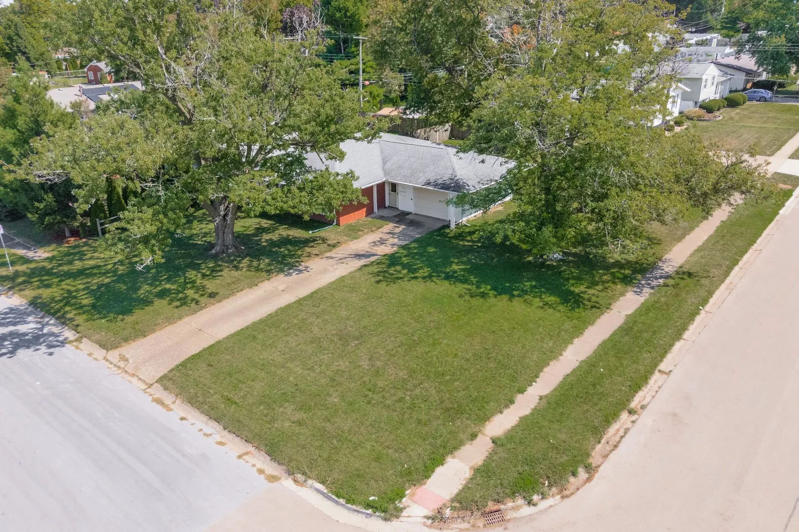101 Radliff Road IL