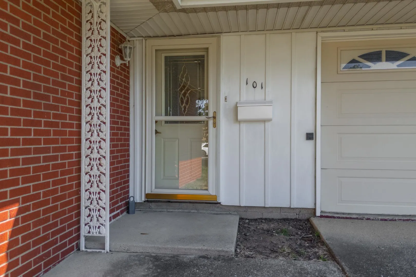 101 Radliff Road IL