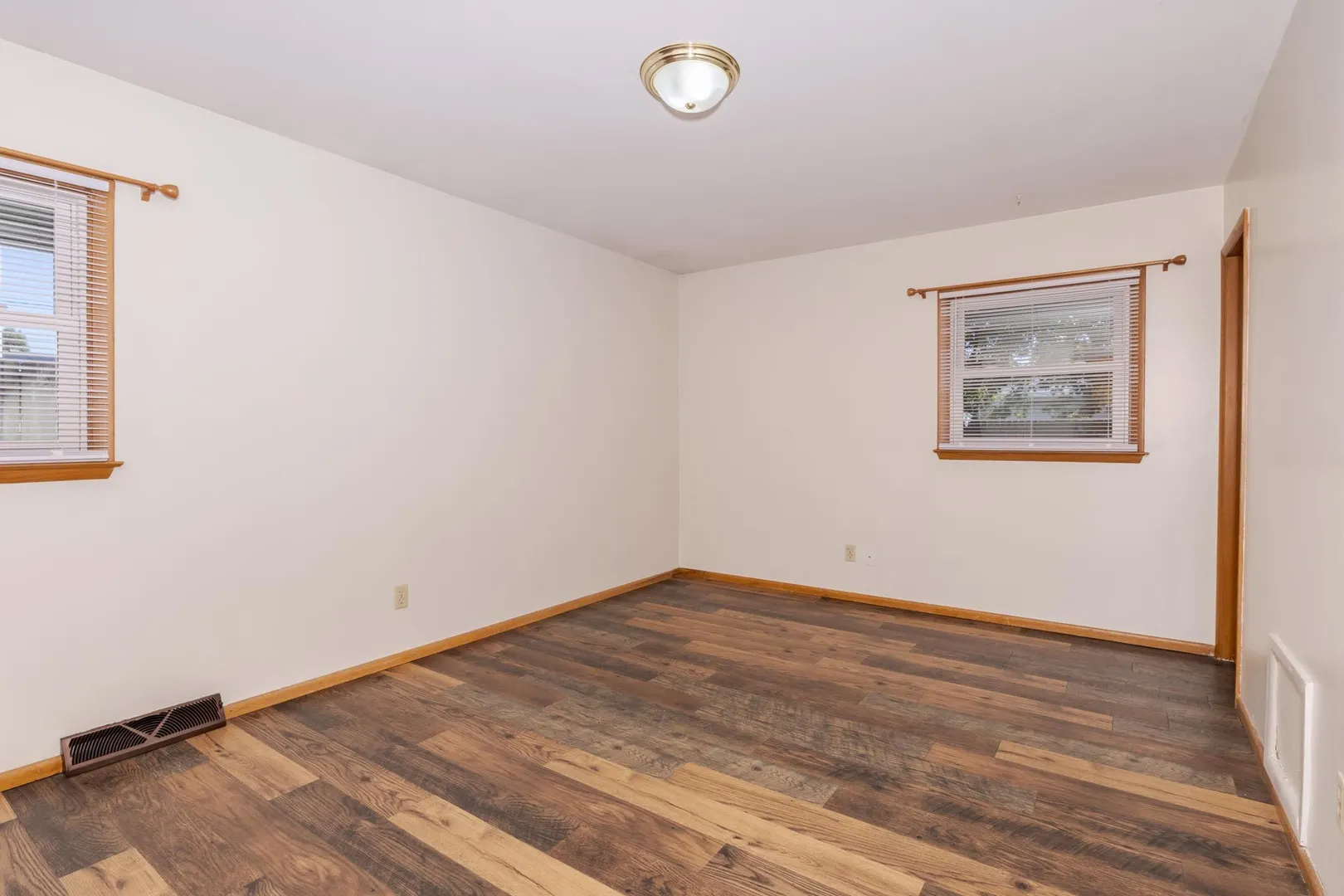 101 Radliff Road IL