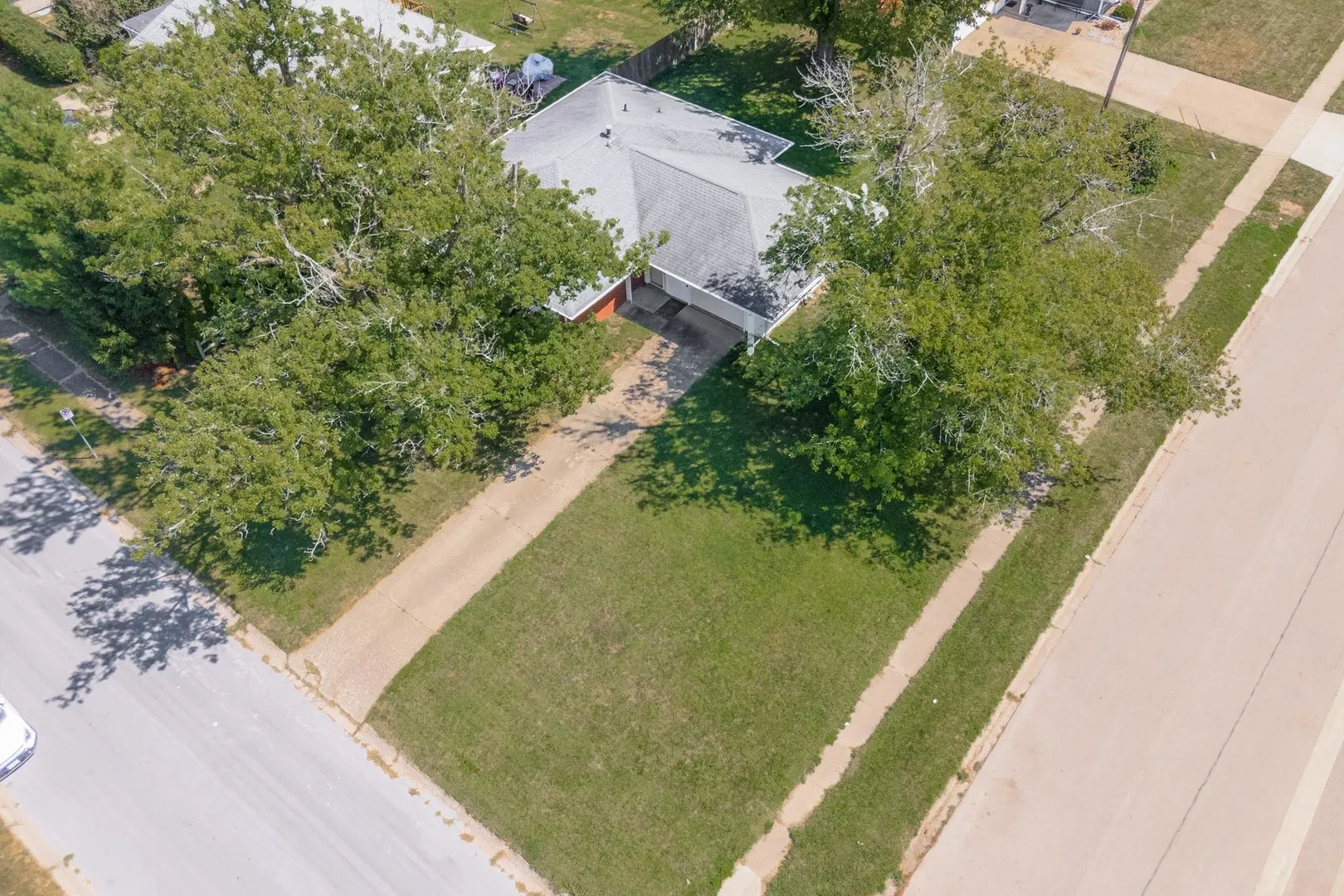 101 Radliff Road IL