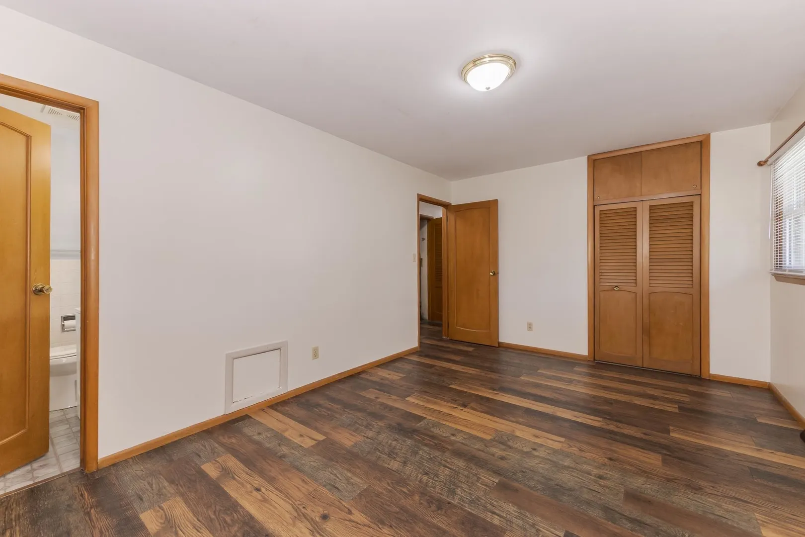 101 Radliff Road IL