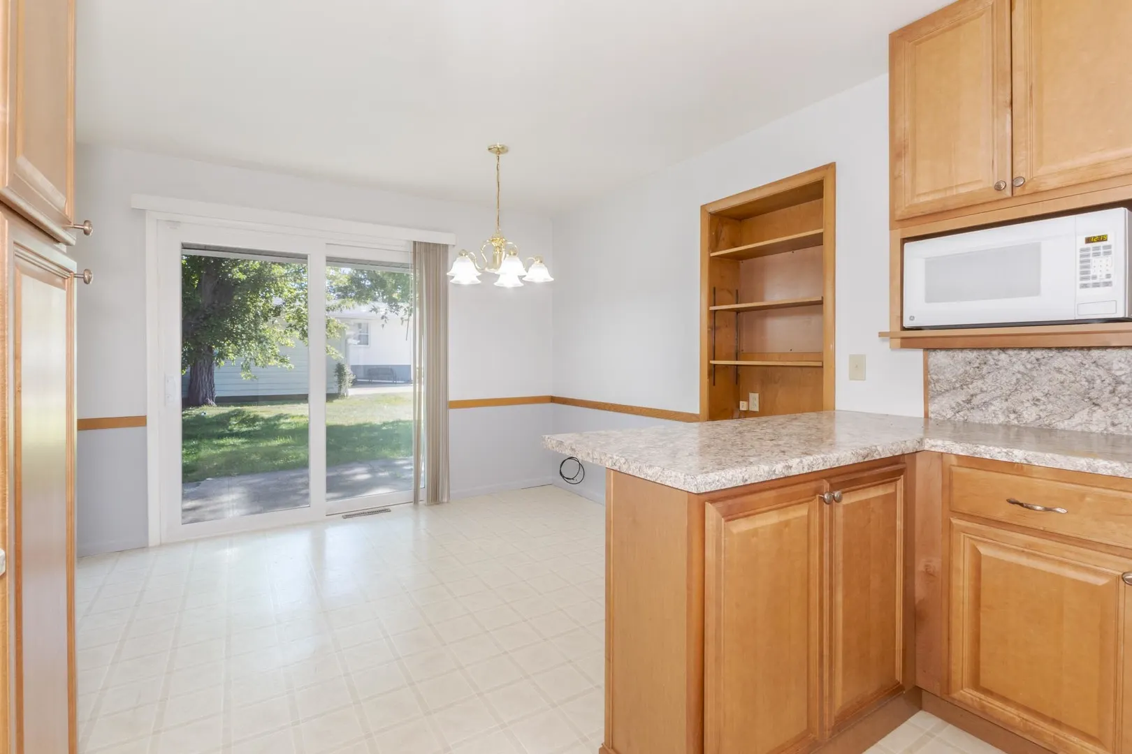 101 Radliff Road IL